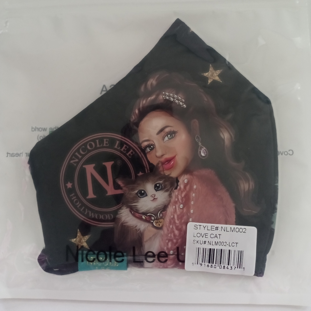 NWT Nicole Lee Stylish Face Mask
